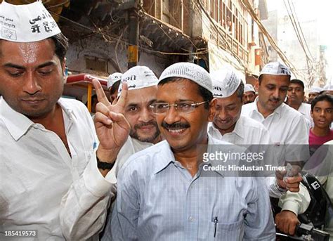 Leader Arvind Kejriwal During Election Campaign Photos And Premium High