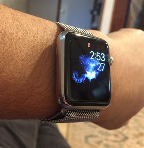 Which way looks better? Milanese Loop. | MacRumors Forums