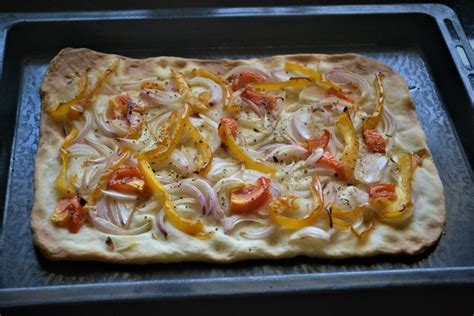 C Coca Catalan Coca Spanish Pizza Recipe A Z Flat Breads Around