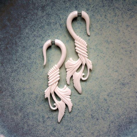 XTRIBAL • Серьга-обманка - Серьги Обманки • Кость (Bone)