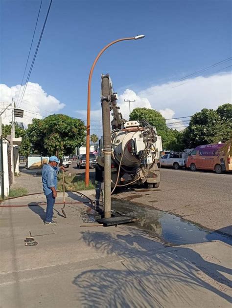 Oomapas Navojoa Realiza Mantenimiento Y Desazolve En Diferentes