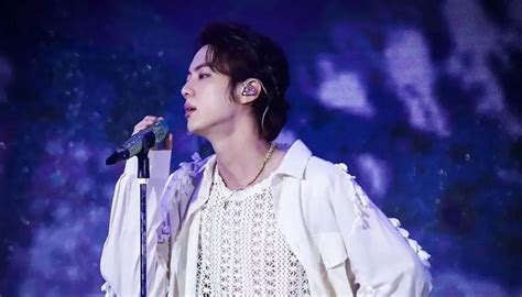 BTS' Jin reveals his night-time routine with fans