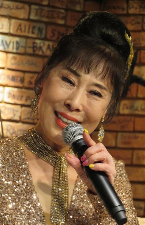 原田悠里がライブハウスでバースデーライブ「来年もよろしく！」 - 音楽写真ニュース : 日刊スポーツ