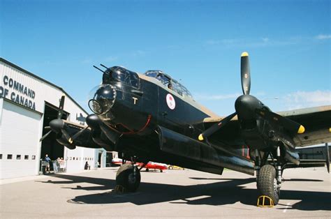 Lancaster Bomber - Going Lomo