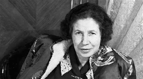 Валентина Осеева — биография, интересные факты, фото писательницы