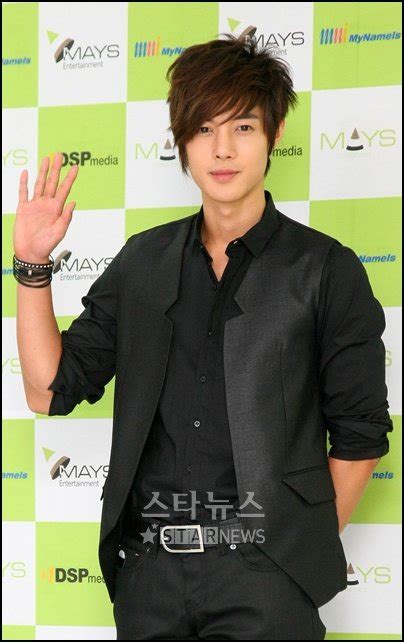 Foto Terbaru Kim Hyun Joong Foto Terbaru Artis