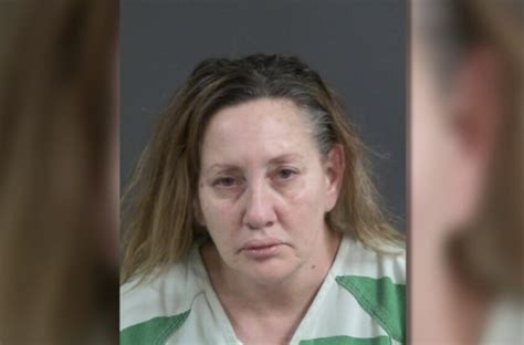 3 Year Old Left In Hot Car Cuts Off Her Clothes As She Waits For Shoplifting Grandmother