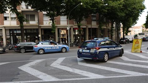 Auto Contromano In Via Roma Fermata Dai Militari Tribuna Di Treviso