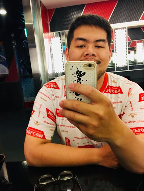 自介 偽高雄的台中人 看板 gay 批踢踢實業坊