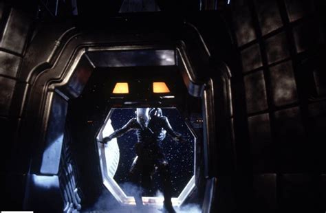 Alien Behind The Scenes