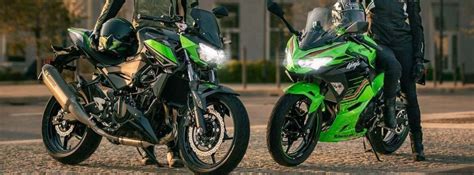 Kawasaki z400 una de las naked más características Blogs MAPFRE