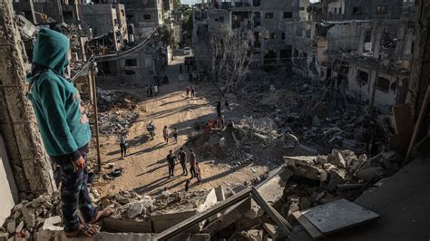 Gaza survivors recount hours trapped under rubble - Al-Monitor ...