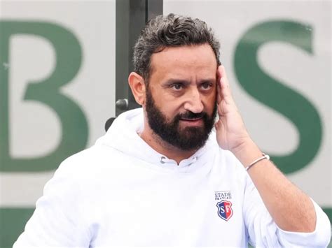 Cyril Hanouna D Voile Amele Une Nouvelle Chroniqueuse De Tpmp Dont