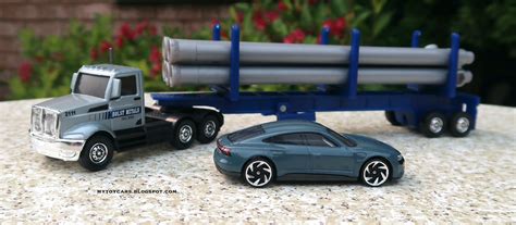 Matchbox Mbx Super Convoy Dl And Pipe Hauler With Hot Wheels Audi Rs E Tron Gt For Scale R