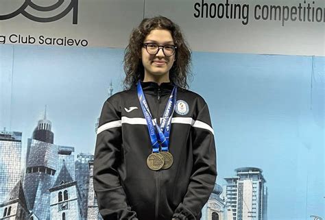 Молдавская спортсменка завоевала три золотые медали в стрельбе из ...
