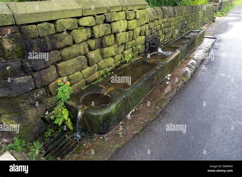 Stone Water Trough Hi Res Stock Photography And Images Alamy