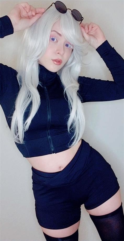 8 Hot Sexy Pinkchyu Bikini Pics