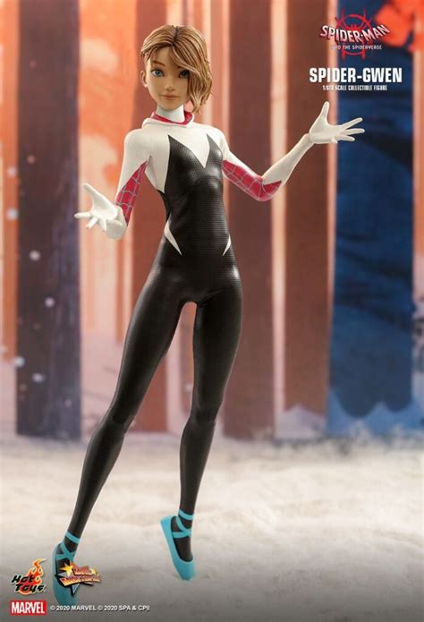 Hot Toys Spider Gwen And Her Perfect Hair Want To Soar Into Your Spider Verse