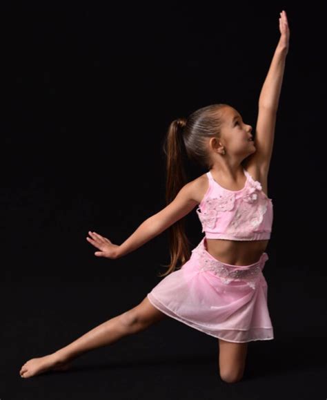 Elegant Lyrical Modern Dance Costumes Outfits Kids Ballet 1000+ images