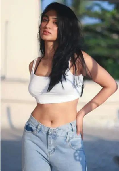 Deepti Sati Looks Hot And Bold In Black Top And Green Pant