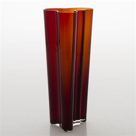 Alvar Aalto A Red Savoy Glass Vase Iittala 2000s Bukowskis