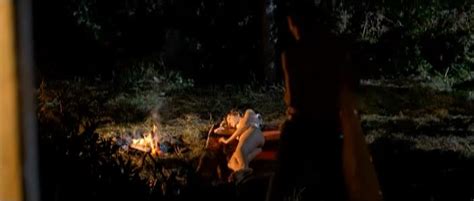 Naked Inga Salurand in Punane elavhõbe