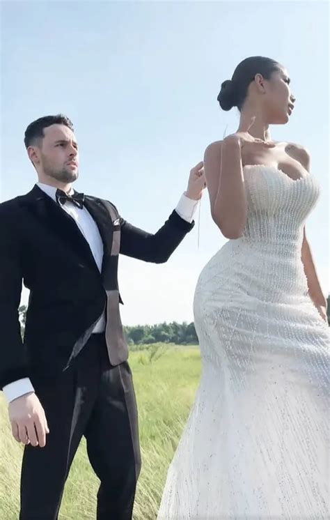 Hot Tiktoker Vy Ph M V D Ng Gee Tung C Nh C I Lung Linh H L Lu N H U Tr Ng H I H C