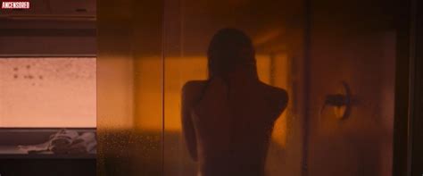 Naked Nell Tiger Free In Settlers