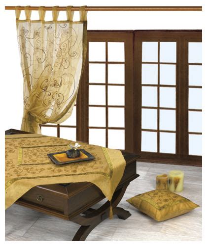 9925 Χρυσή οργάντζα κεντημένη με στρας – εργάνη