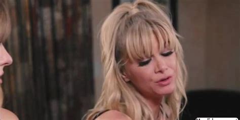 Watching Porn With Mommy Julia Robbie Yulia Blondy Tnaflix