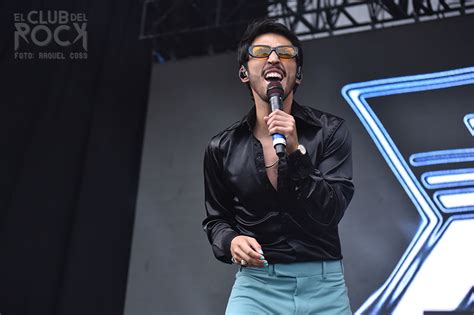 Vive Latino 2023 Así la pasamos el 2do día con Red Hot Chili Peppers The Black Crowes Los