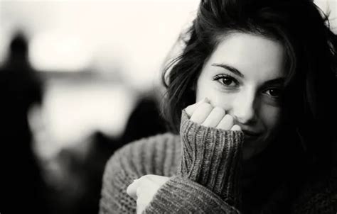 Wallpaper Look Pose Model Portrait Makeup Brunette Hairstyle Black And White For Mobile