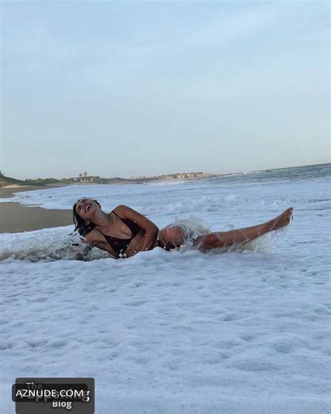 EMELIA HARTFORD Nude AZNude