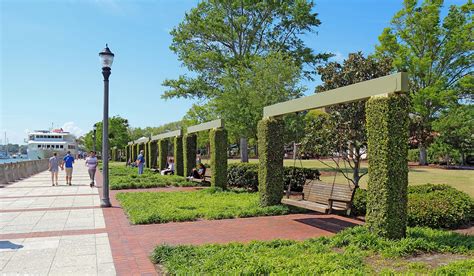 beaufort south carolina mugfaces 1