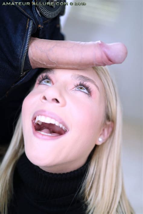 Изображение помечено Blonde Blowjob Gabbie Carter American Dick