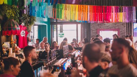 The Maverick 英国贝尔法斯特的同性恋酒吧 Travel Gay