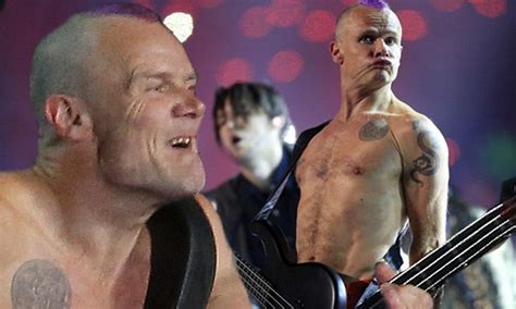 Flea Reveals Red Hot Chili Peppers Did Not Play Live For Super Bowl Halftime Show Daily Mail
