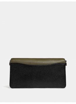 Coach - купить оригинальные аксессуары бренда в Москве