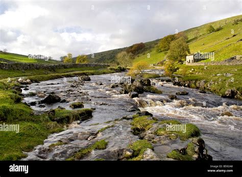 River Wharfe, near Buckden, Yorkshire Dales Stock Photo - Alamy