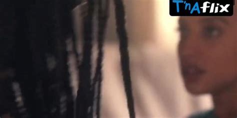 Dascha Polanco Lesbian Underwear Scene In Spilt Milk Tnaflix
