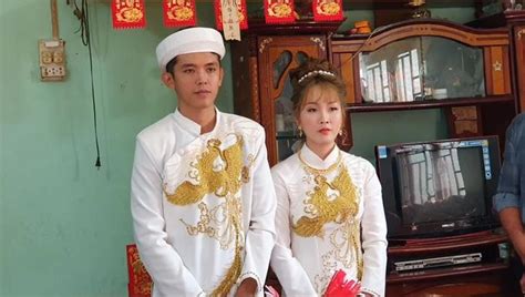 Sang Vlog T M L B T N I Ngh L M Youtube Gi A Tin N B B T Hot Kols I S Ng Vgt Tv