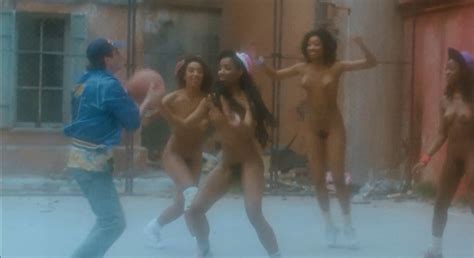 Nude Video Celebs Tatjana Simic Nude Amanda Redington Nude Flodder In Amerika 1992