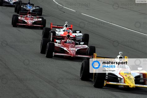 Tony Kanaan Bra Andretti Green Racing Leads Scott Dixon Nzl