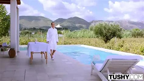 The Sexy Detective High Heels Blowjob Porn Feat Claudia Antonelli By Faphouse Xhamster