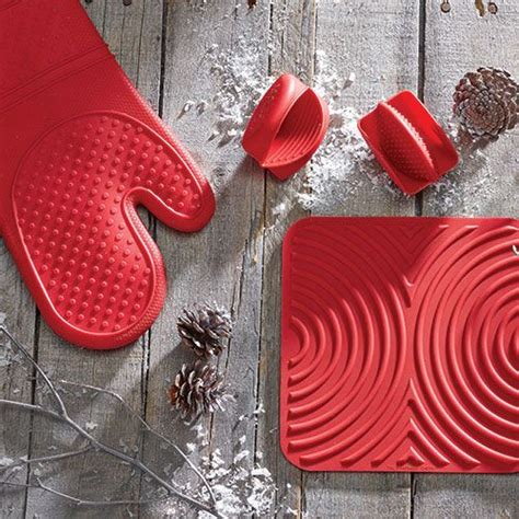 Red Hot Set Pampered Chef Maui Food Hot Sets