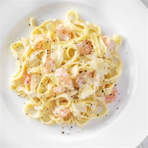 Día Del Fettuccine Alfredo Receta Fácil Con Camarones