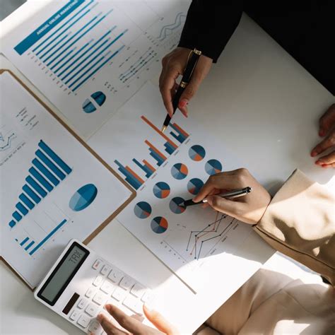 effective business level strategies wexamples