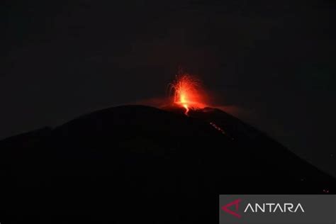 Pvmbg Letusan Terjadi Di Gunung Ile Lewotolok Dalam Sepekan