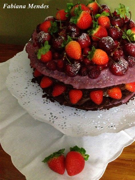 Bolo Simples Naked Cake