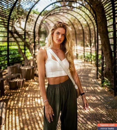 Alica Schmidt Nude Album VoyeurFlash